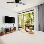 Peaceful Studio With Nature Vibes - 360º Pool